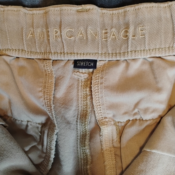 American Eagle Outfitters Khaki Flat Front Womens Shorts - Picture 7 of 11
